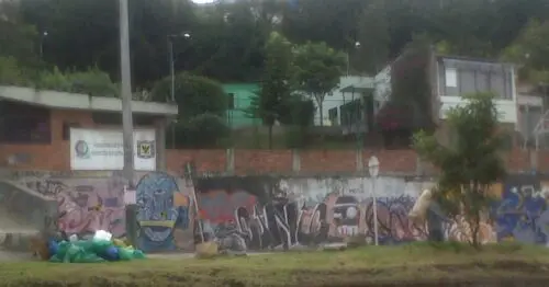COLEGIO FRIEDRICH NAUMANN SEDE A IED BOGOTÁ COLEGIO FRIEDRICH NAUMANN SEDE A IED BOGOTÁ